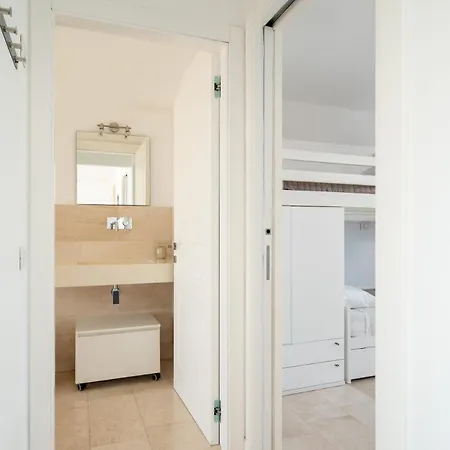 Sofia Sea View, Pool And Private Parking Appartamento