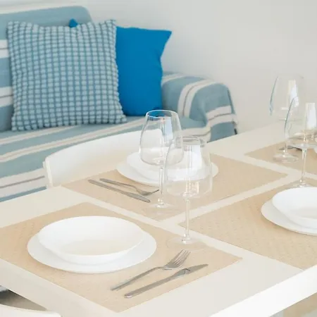 Sofia Sea View, Pool And Private Parking *