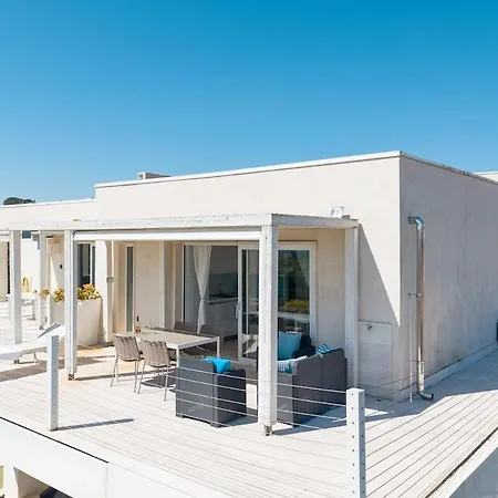 Sofia Sea View, Pool And Private Parking Appartamento *